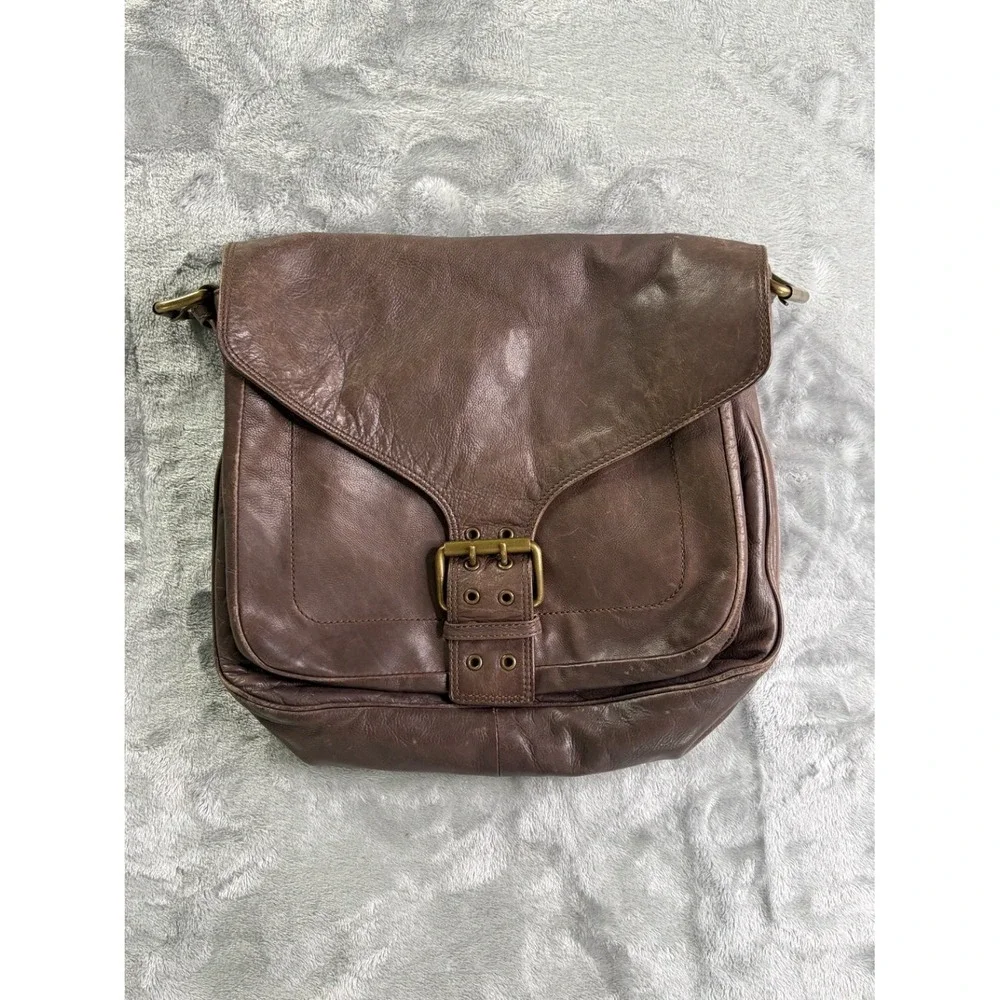 Vintage Marc Jacobs Brown Leather Messenger Bag Brass Buckle Flap Large